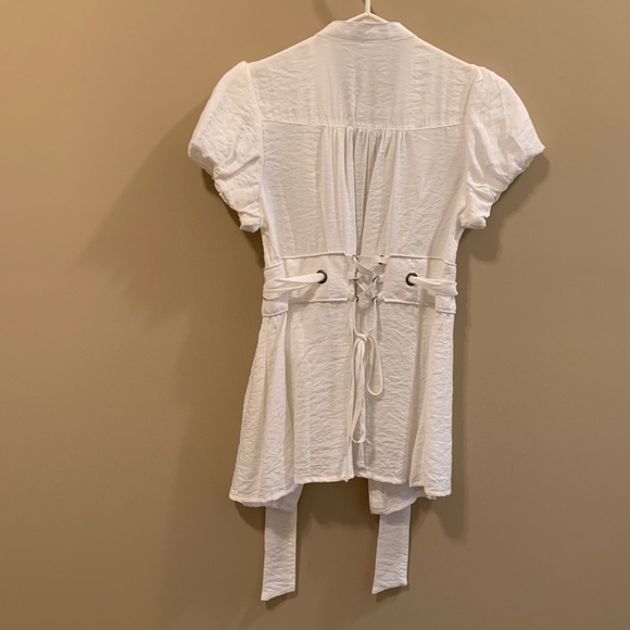 Cotton Blend White Button Up Top - Picture 7 of 11